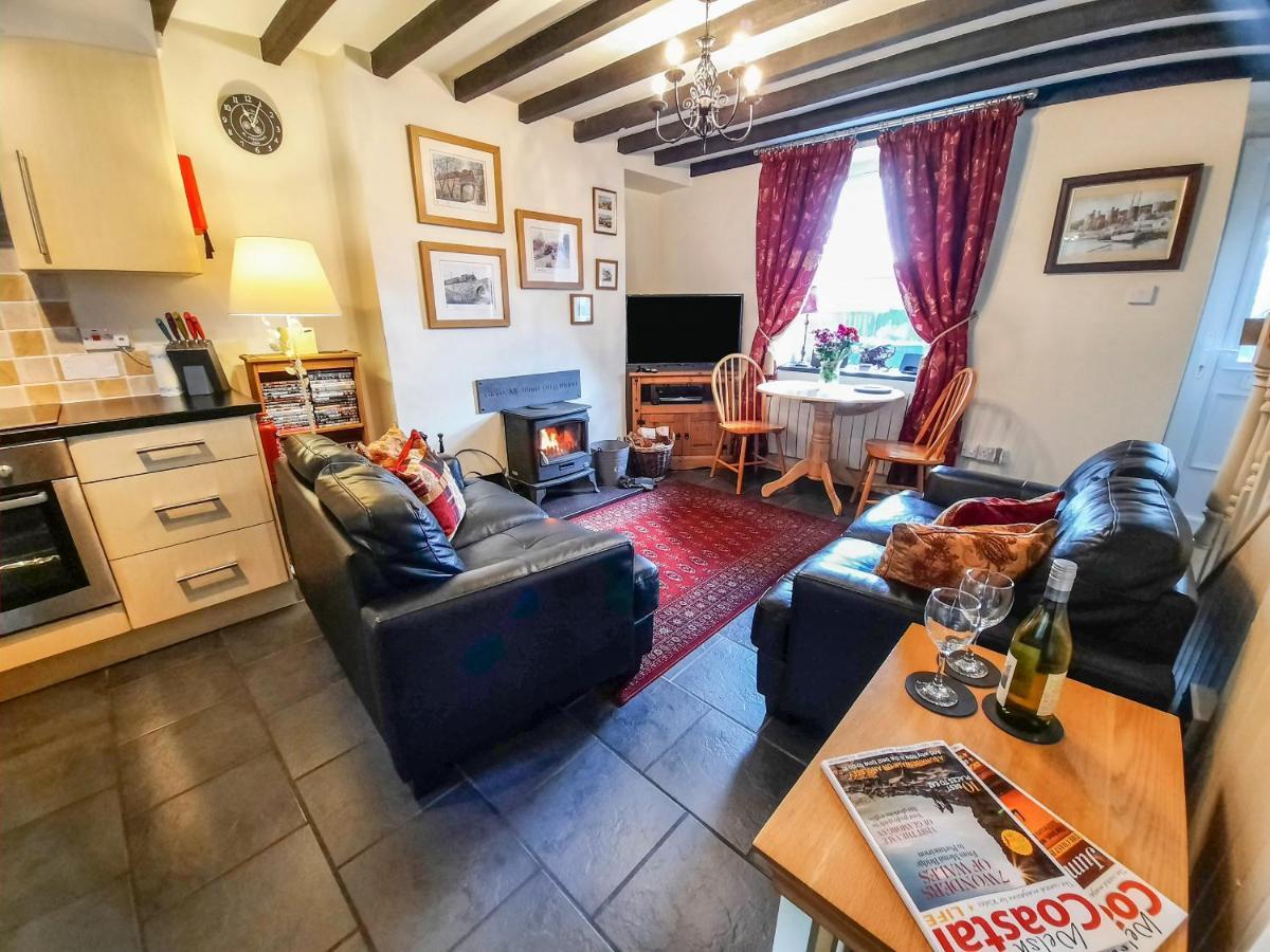 Bwthyn Ger Afon Riverplace Cottage Blaenau Ffestiniog Exterior photo